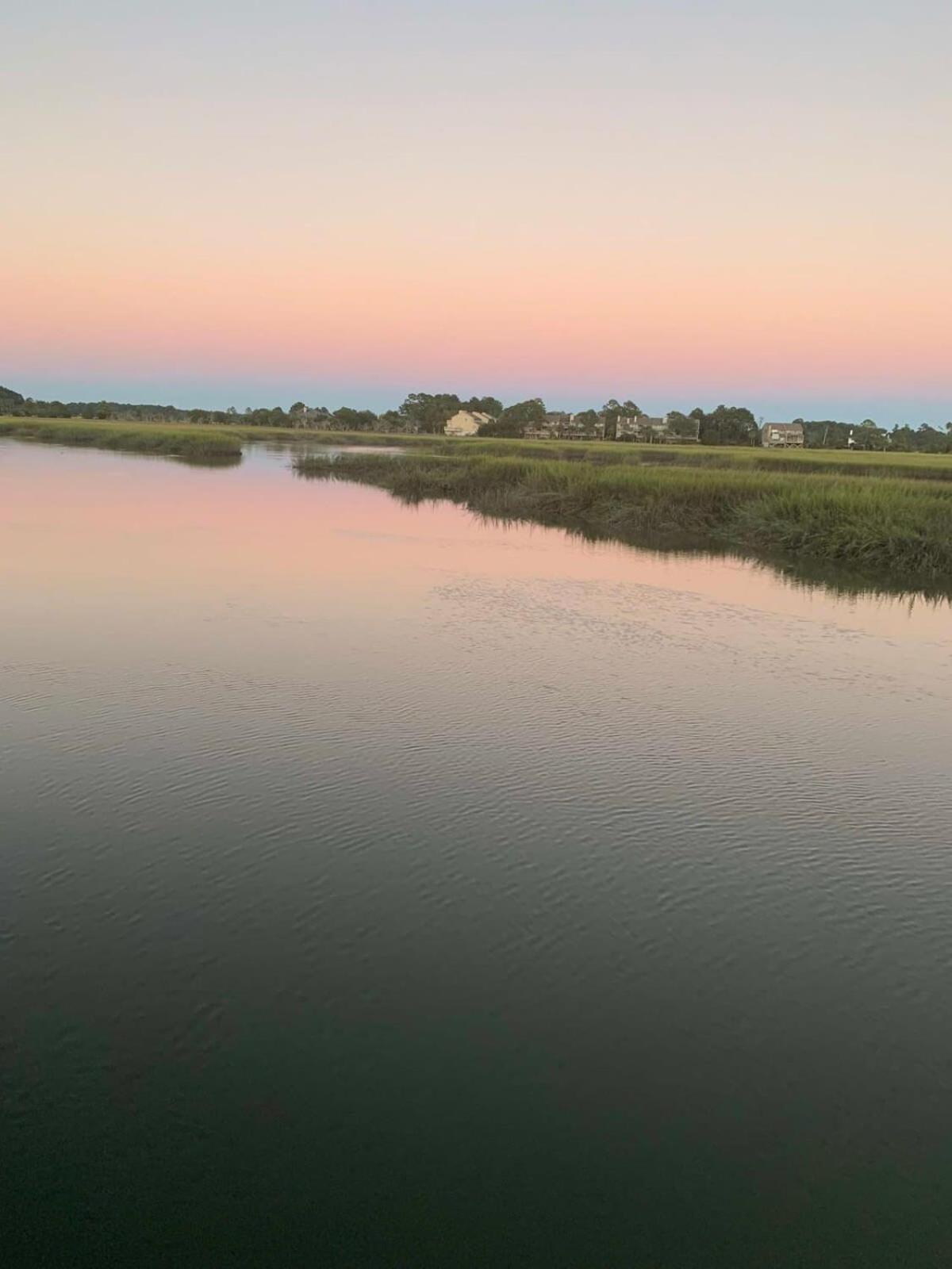 Retro Rainbow At Herb River- Orange Oasis #1 Savannah Bagian luar foto
